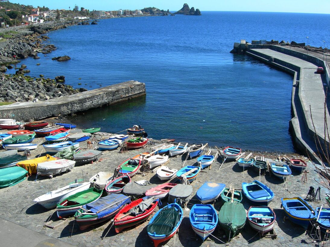 Aci Castello